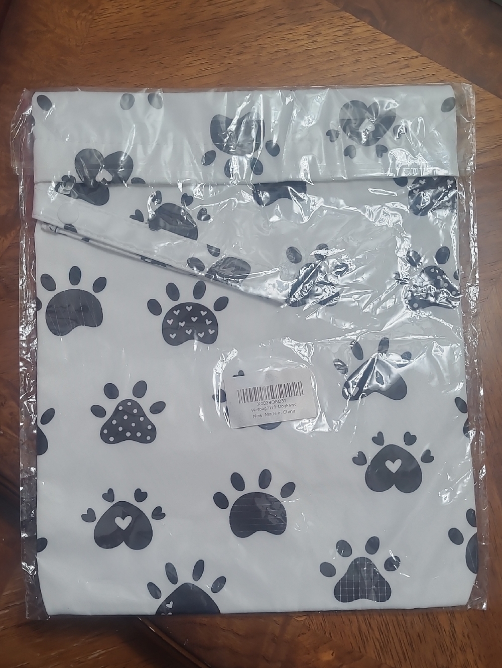 New in bag! Black Paw Print Travel Swim Wet Bag Hidden Zipper & Snap Handle